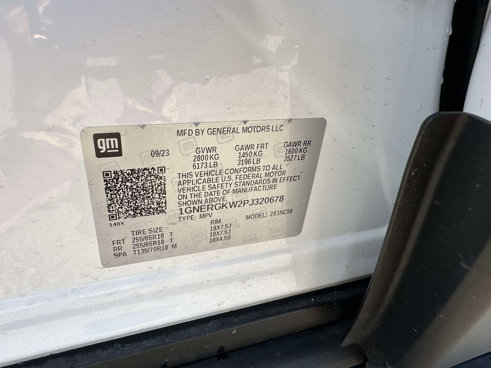 2023 Chevrolet Traverse LT Cloth