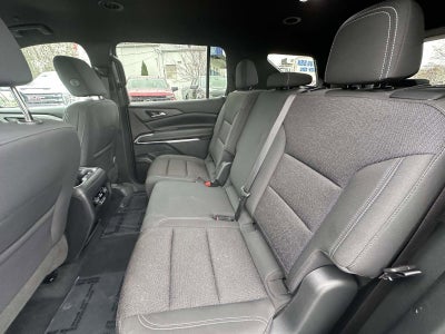 2024 Chevrolet Traverse LS