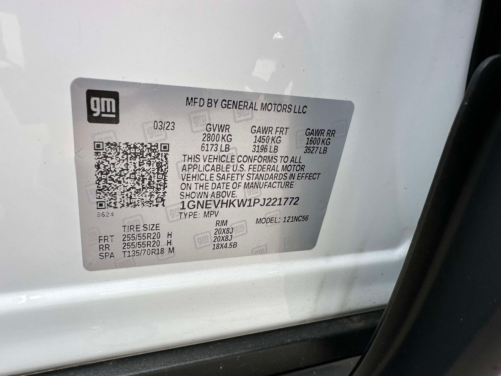 2023 Chevrolet Traverse LT Leather