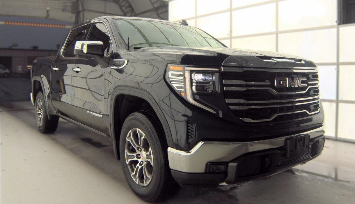 2022 GMC Sierra 1500 SLT