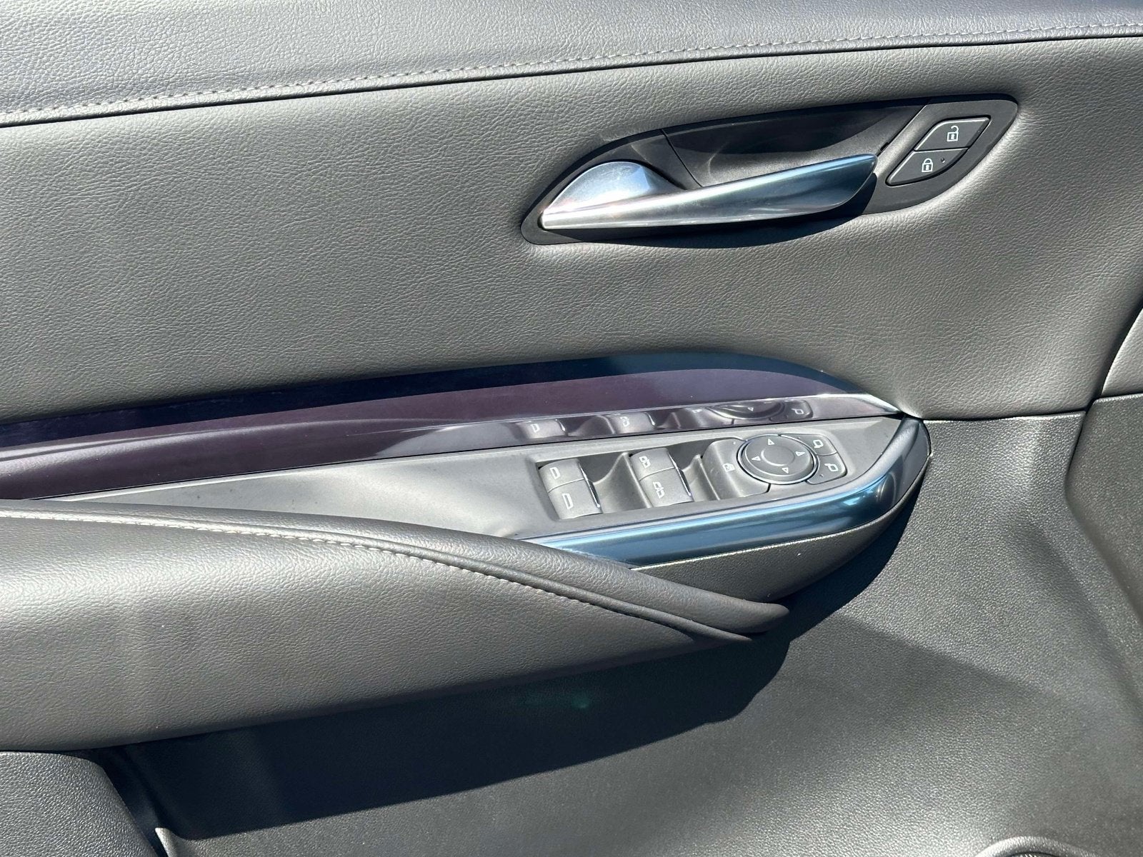 2022 Cadillac XT4 FWD Luxury