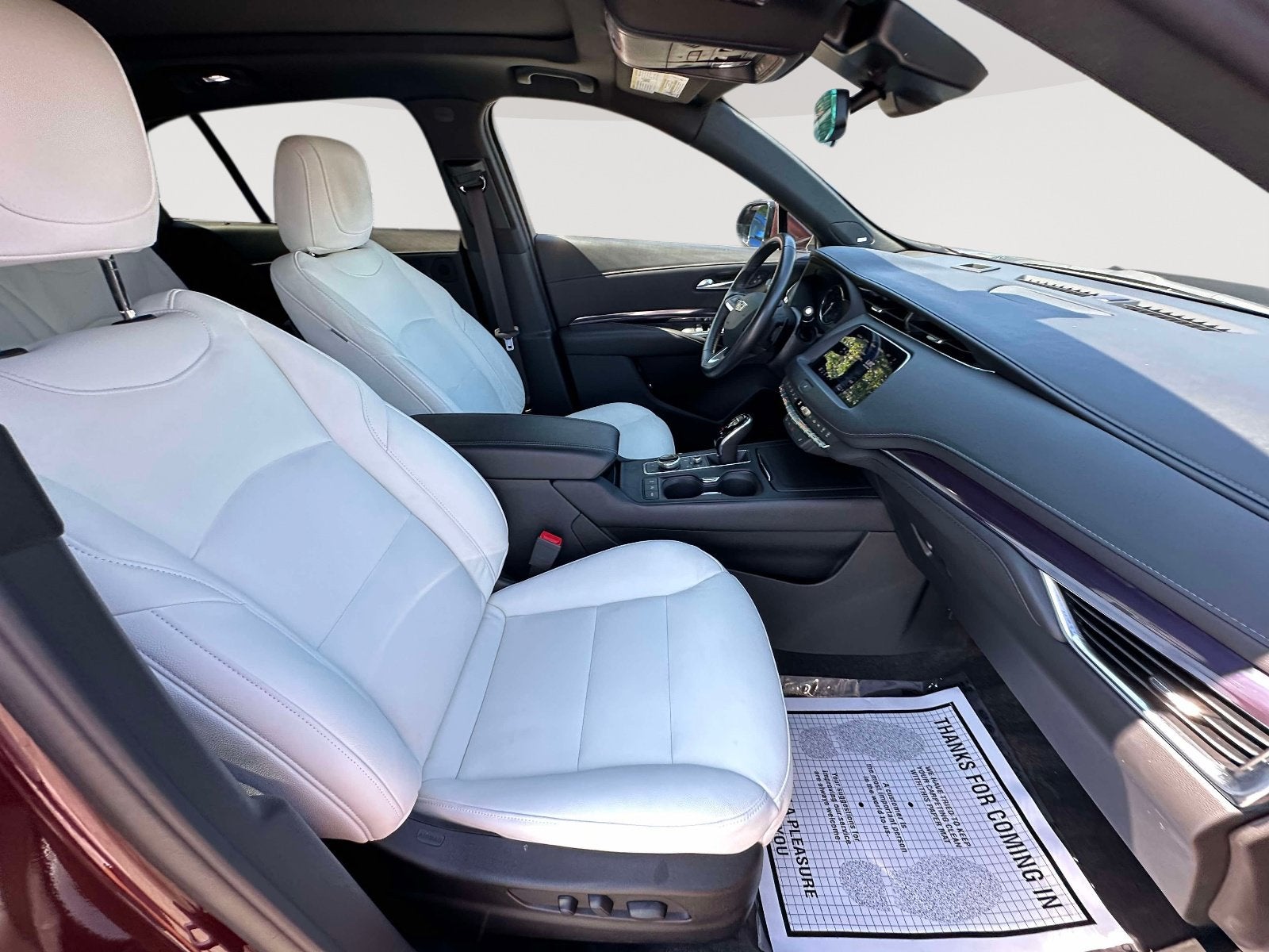 2022 Cadillac XT4 FWD Luxury