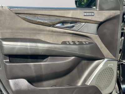2018 Cadillac Escalade Platinum