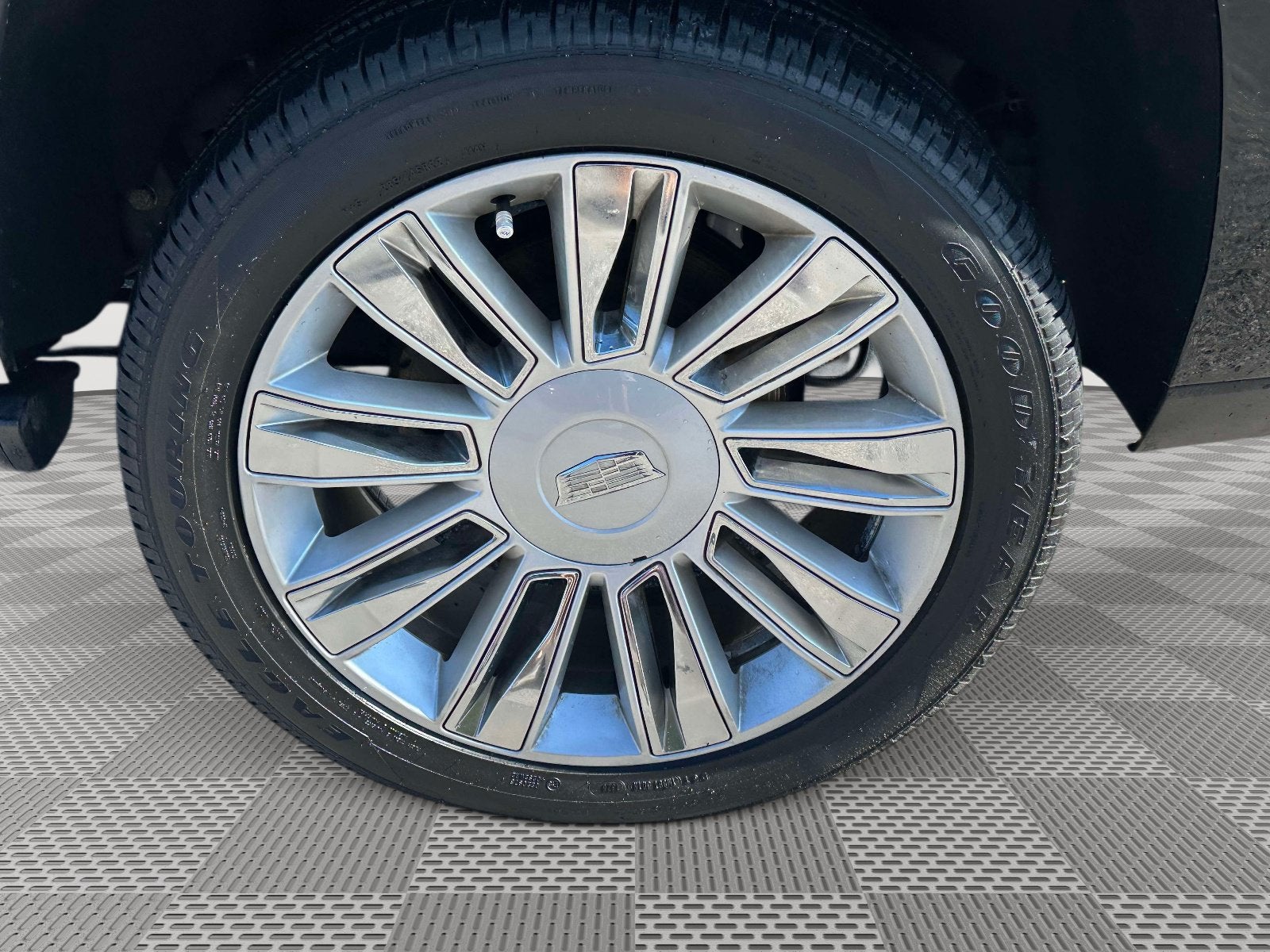 2018 Cadillac Escalade Platinum