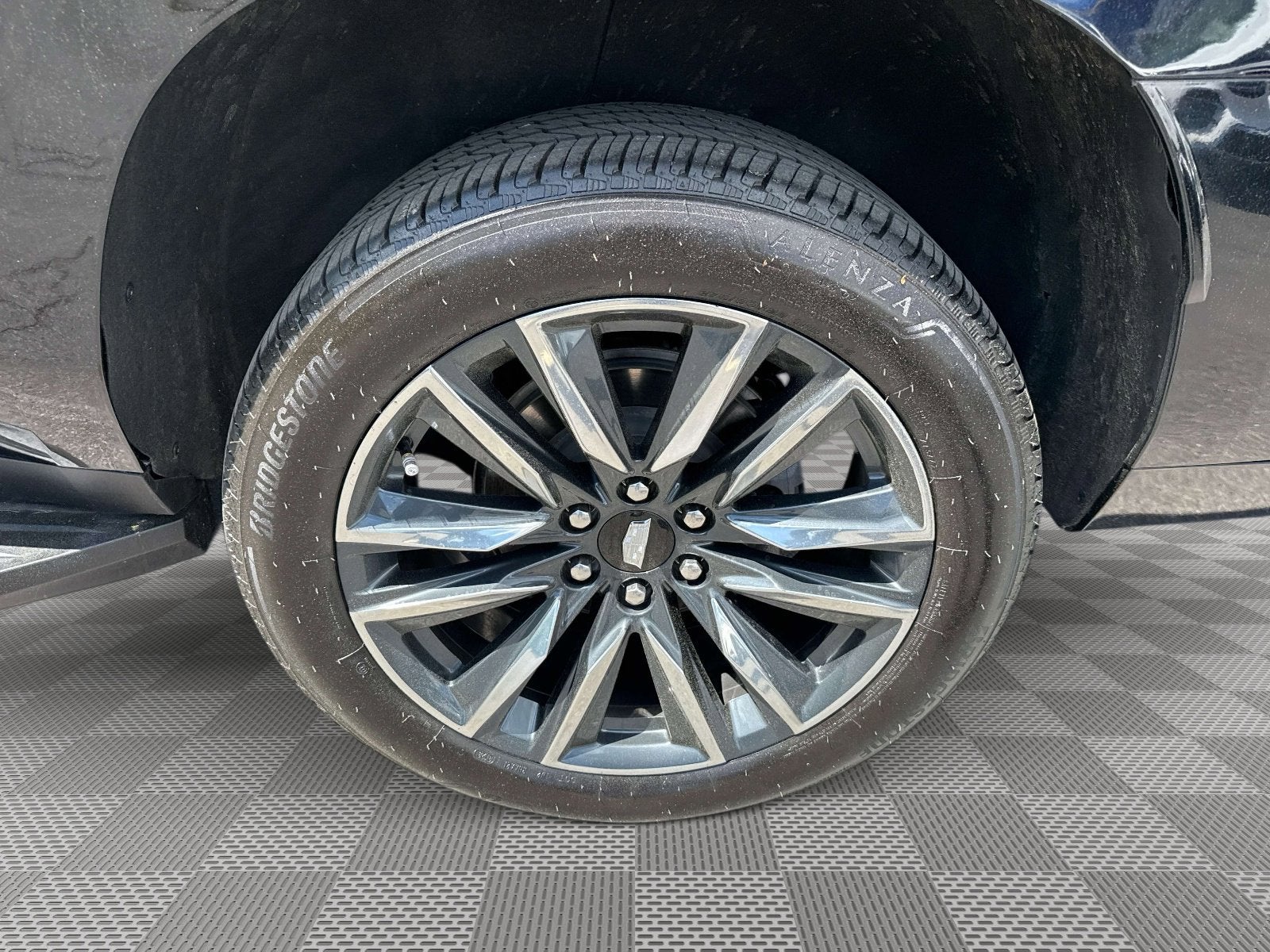 2023 Cadillac Escalade ESV Sport