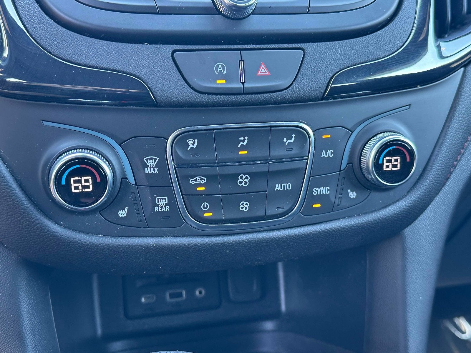 2023 Chevrolet Equinox RS