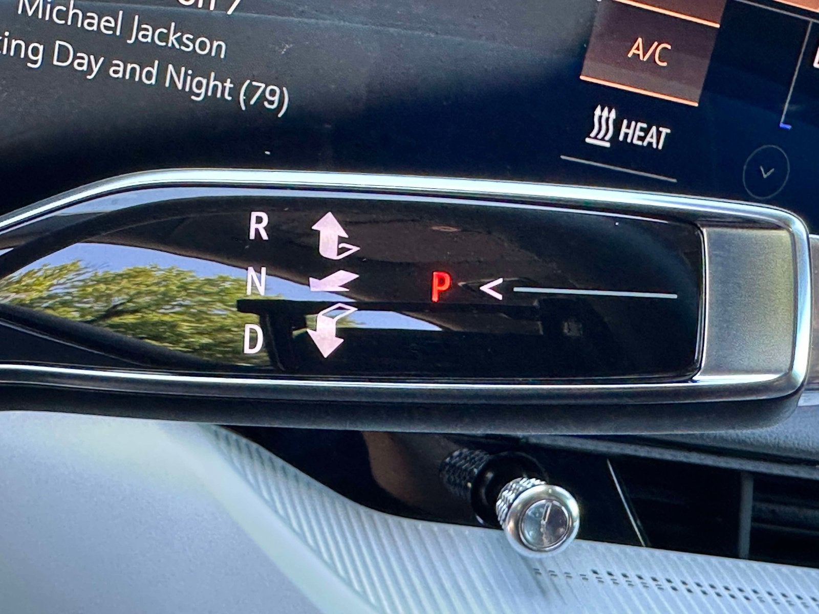 2025 Cadillac OPTIQ Sport 2