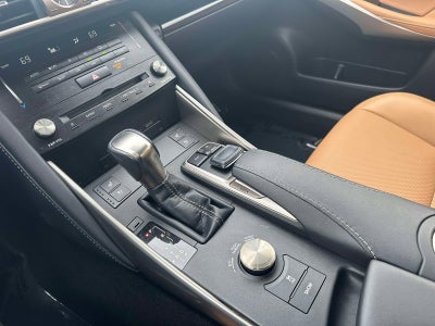 2017 Lexus IS IS 300