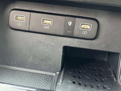 2024 Kia Carnival SX