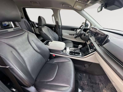 2024 Kia Carnival SX