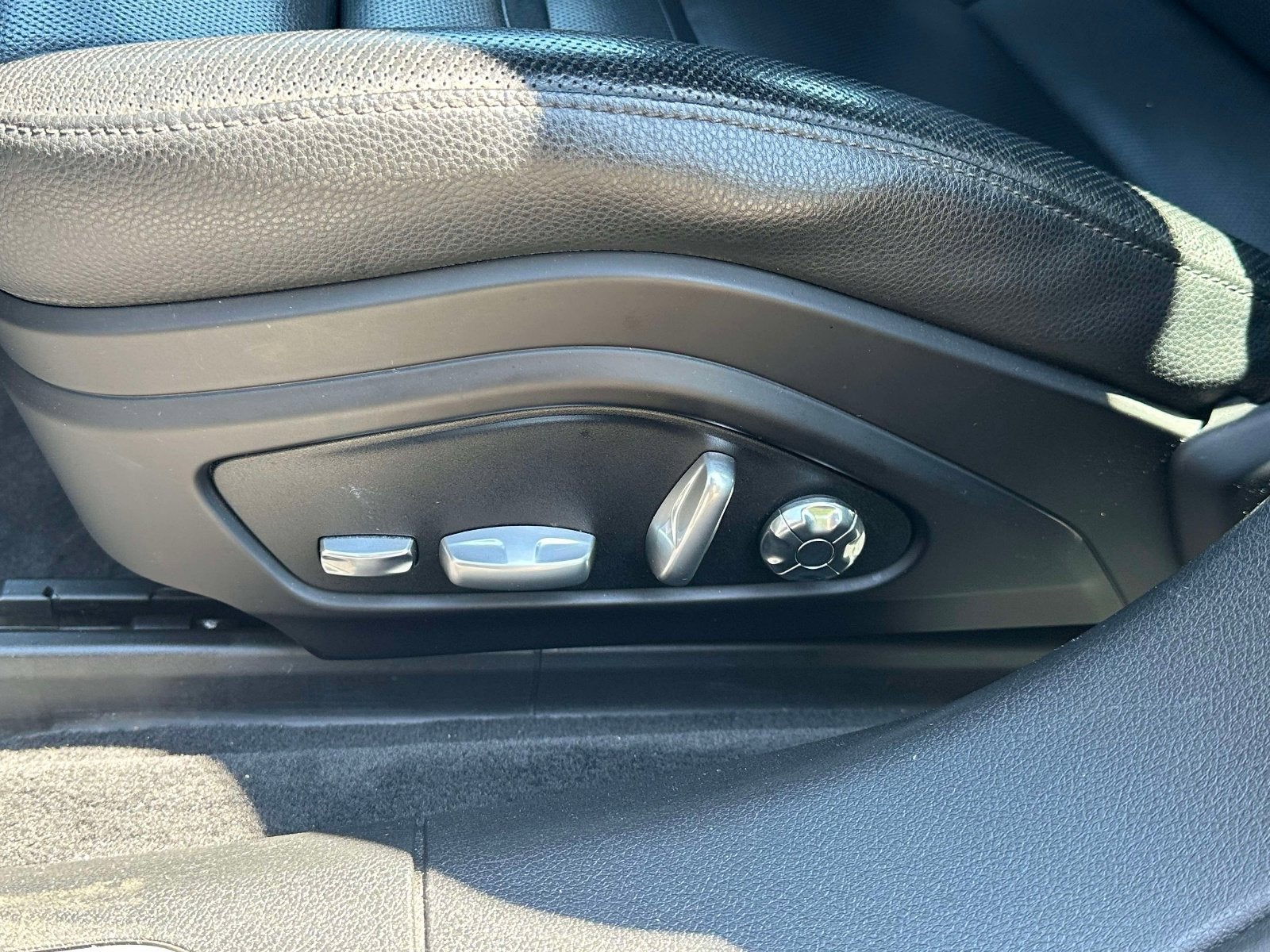 2018 Porsche Panamera Base