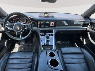 2018 Porsche Panamera Base