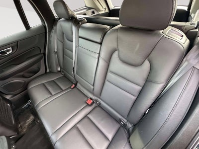 2021 Volvo V60 Cross Country Base
