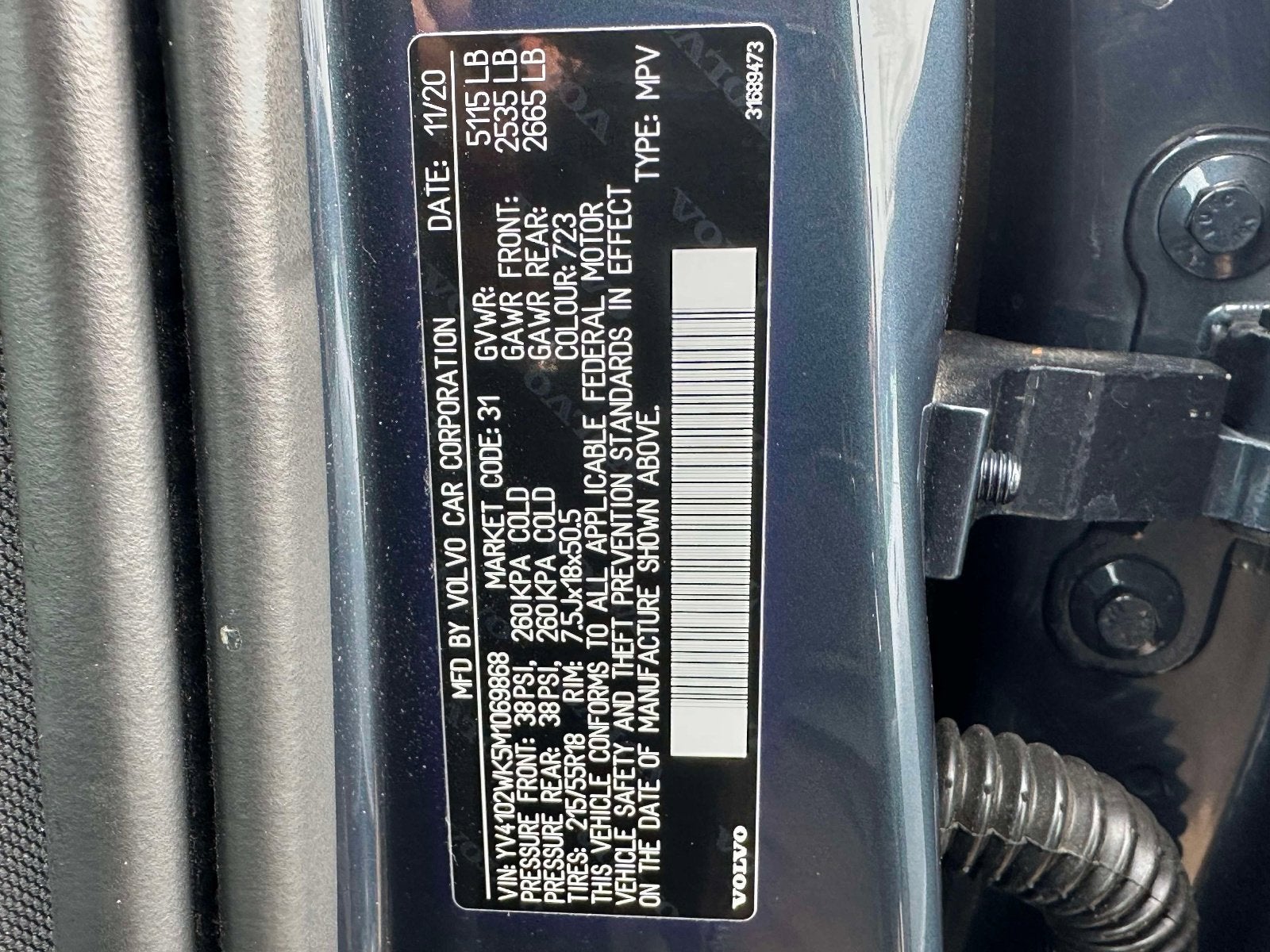 2021 Volvo V60 Cross Country Base