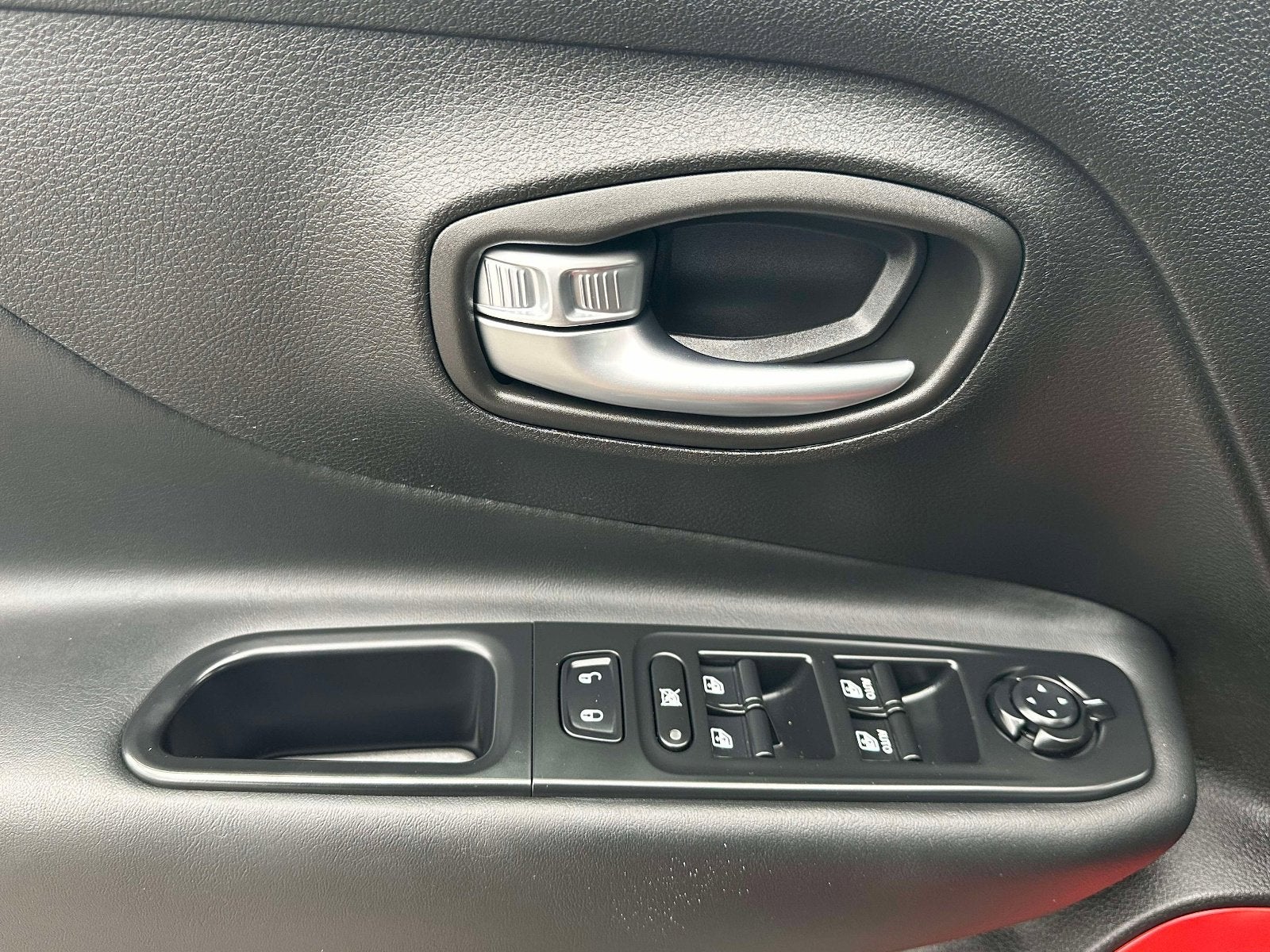 2017 Jeep Renegade Trailhawk